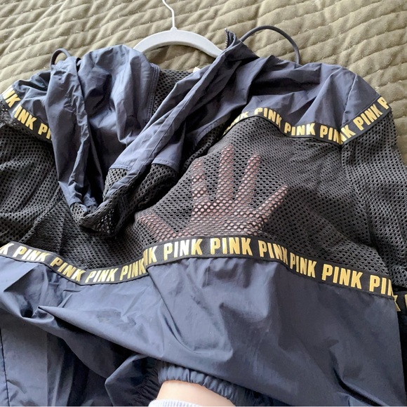 Victoria’s Secret Pink Black and Gold Oversized Mesh Zip-up Jacket - Picture 8 of 8